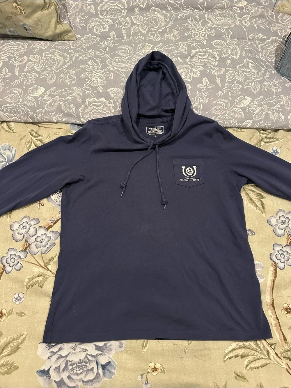 Men's Vineyard Vines 146th Kentucky Derby 🐎 Navy Hooded Long Sleeve Tshirt